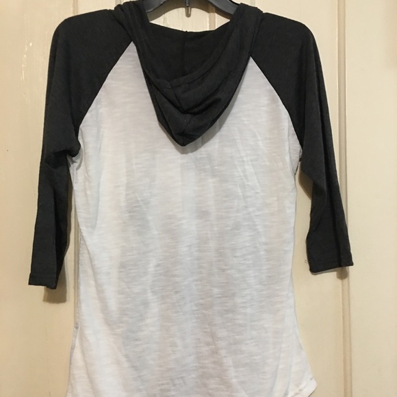 Sweet Gisele women’s hooded shirt Medium‎ -New - Picture 8 of 8